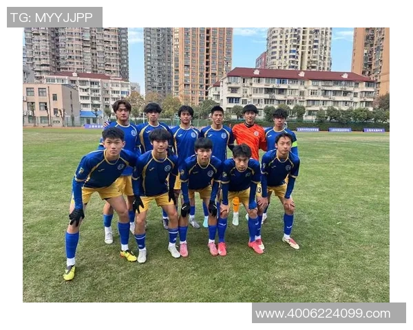 上海足球队的拼搏历程与冠军赛荣耀之路全景回顾